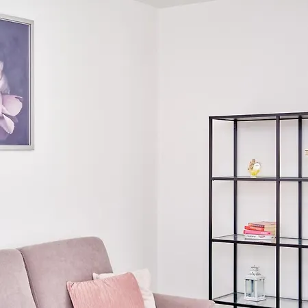 Brand New Split3 Apartment *